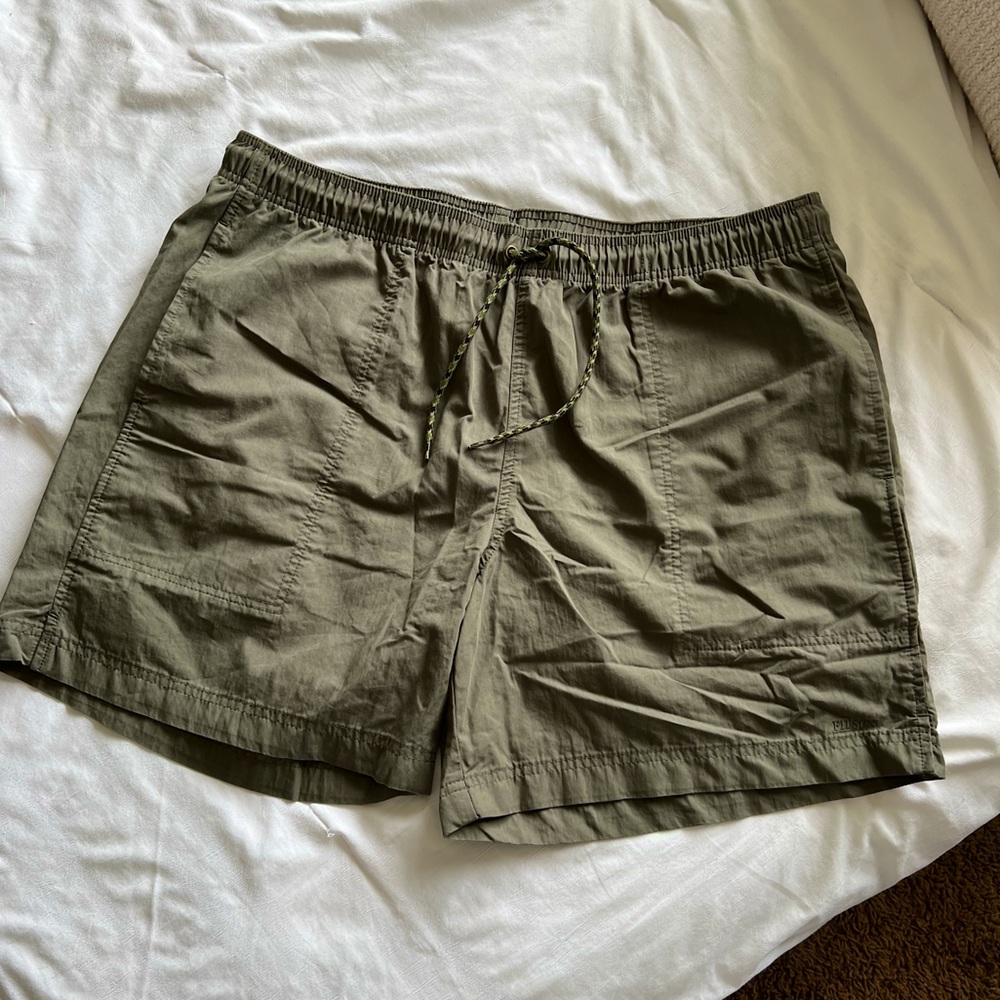 Filson Green River Water Shorts in Army Green